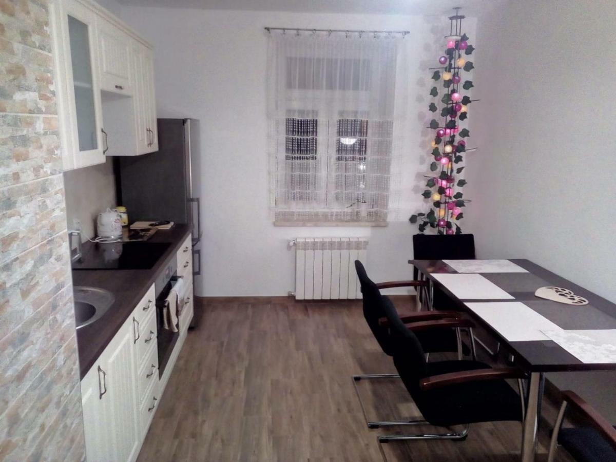Nowy Apartament W Centrum Wlodawy Appartement Włodawa Buitenkant foto
